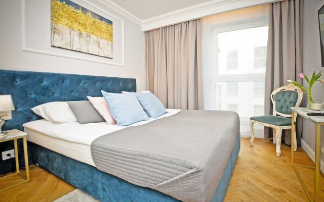 IRS ROYAL APARTMENTS-IRS MarinaSzafarnia