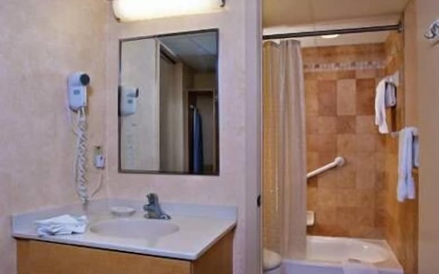 Reges Oceanfront Resort