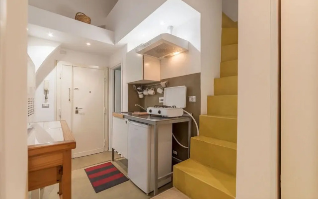 Piazza Vittorio NETFLIX Apartment