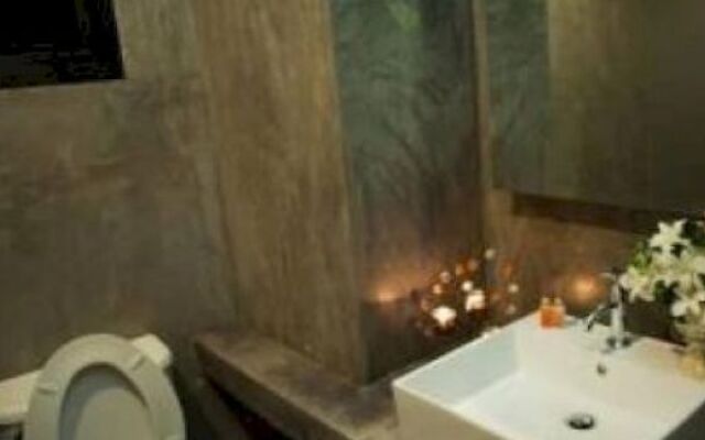 M Residence & Hotel