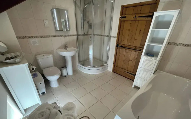 Rural Retreat - Private Hot Tub,