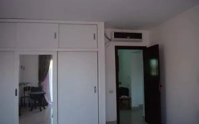 Absolute Center Apartment In El Kawther