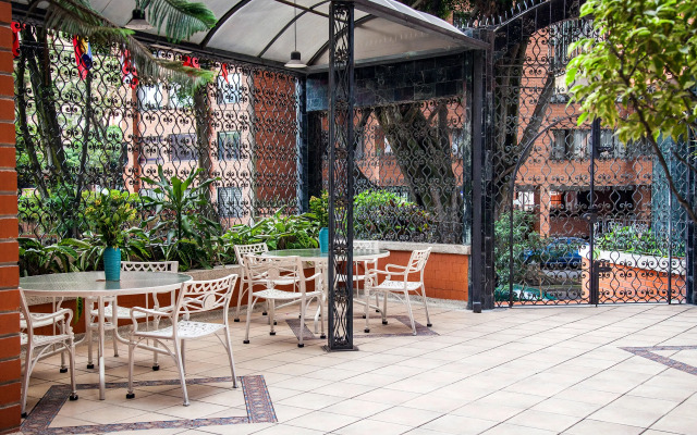 Solar Hotel Casa Laureles