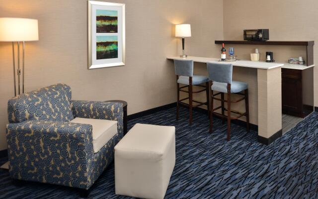 Holiday Inn Express Hotel & Suites Peekskill -Lower Hudson Valley, an IHG Hotel