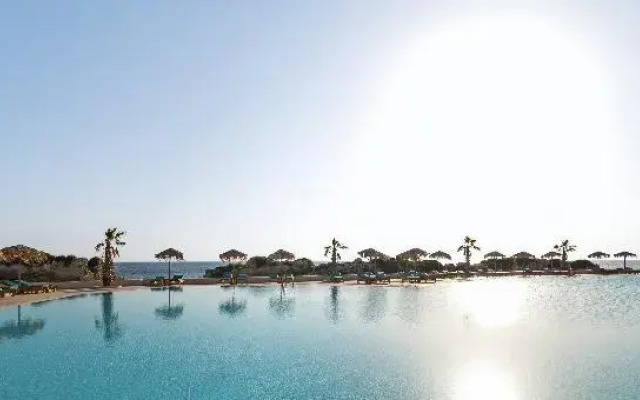 Kresten Royal Euphoria Resort