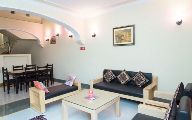 OYO 11064 Home Spacious 3BHK Near Hiran Magri