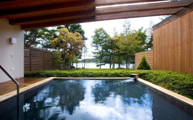 Tateshina Wanwan Paradise Cottage