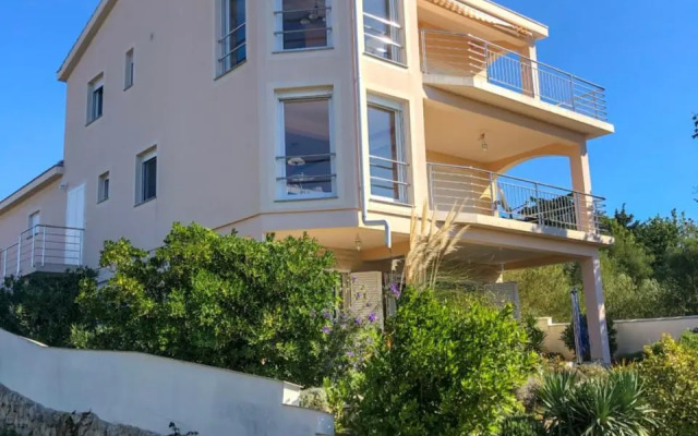 Villa Mebelle mit Meerblick