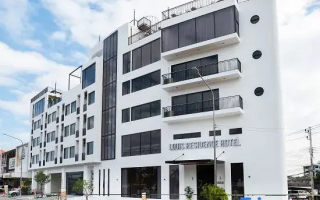 Louis Residence Hotel