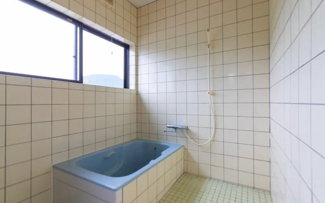 Sasayakana Ouchi Sakida Kushima – Bathroom – Kushima