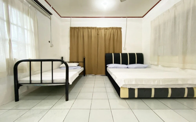 OYO 90314 Jafar Family Homestay