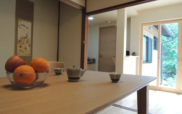 Kenroku House