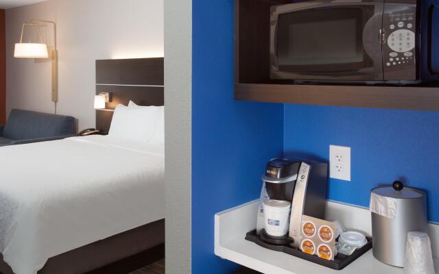 Holiday Inn Express Haskell - Wayne Area by IHG