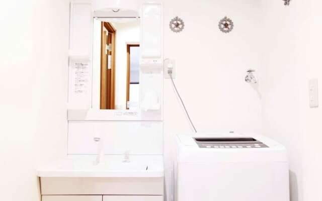 Cozy Home APT Akihabara Okachimachi 1