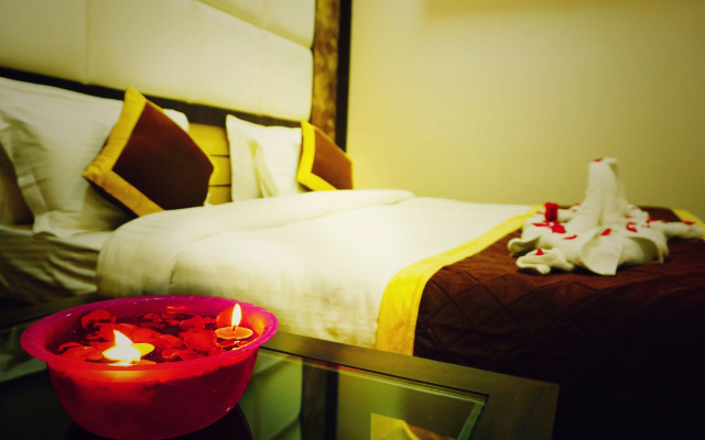 Hotel Golden Laurel Inn