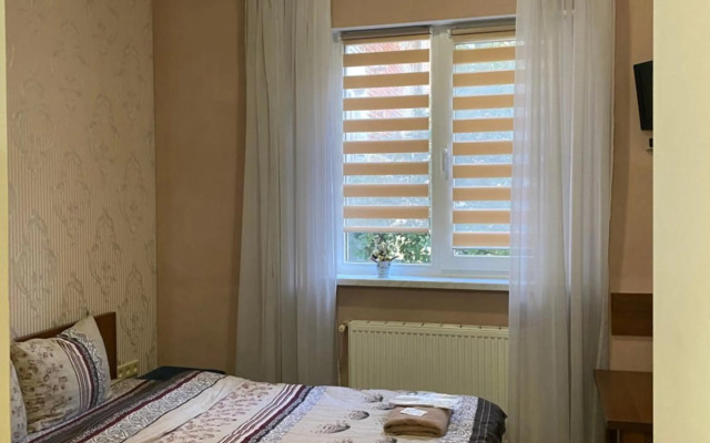 Відпочинковий комплекс Старий дворик