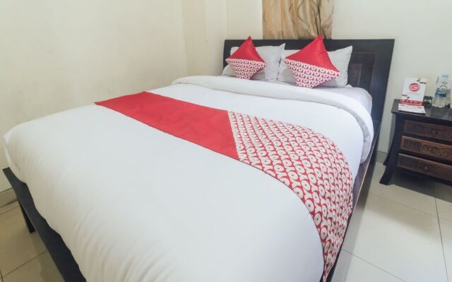 OYO 1872 Sakinah Grand Soabali Hotel