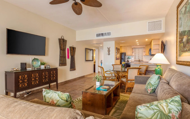 Royal Sea Cliff Kona by OUTRIGGER
