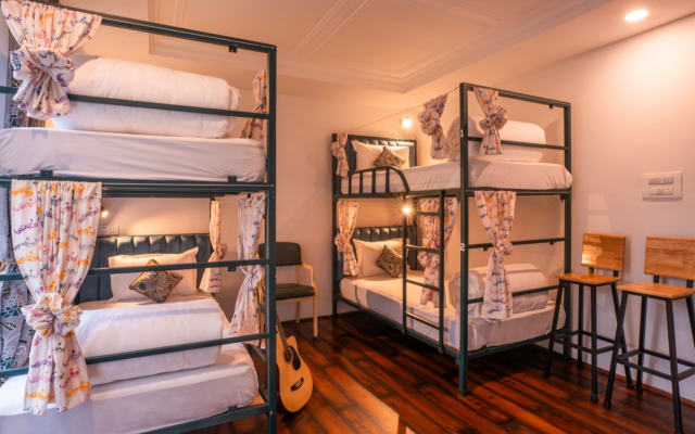 Moustache Hostel Pahalgam