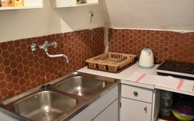 Studio in Paris 17th in Ternes