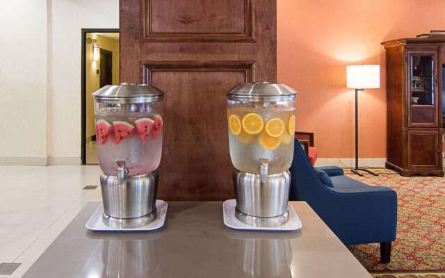 Comfort Inn & Suites Houston Key-Katy