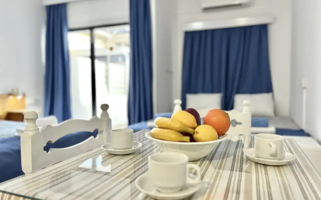 79 AN - Stay Nissi Chrysland Studio 111