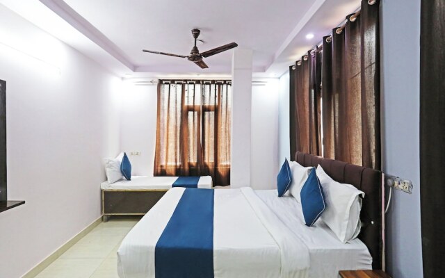 Hotel Raaso Inn Laxminagar BY Arrow