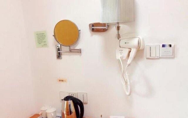 Shanghai Fengyuan Hotel