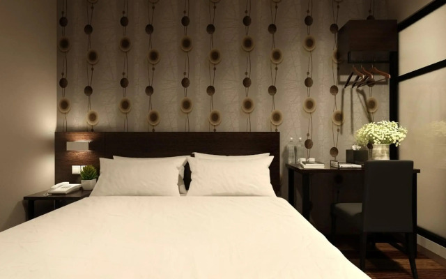 The Square Hotel