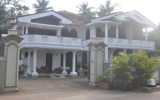 Srinik Guest House