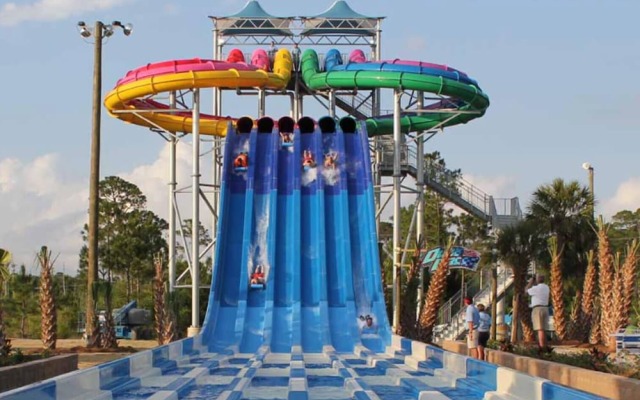 New Owner, New Decor, Steps From Beach, Sleeps 6