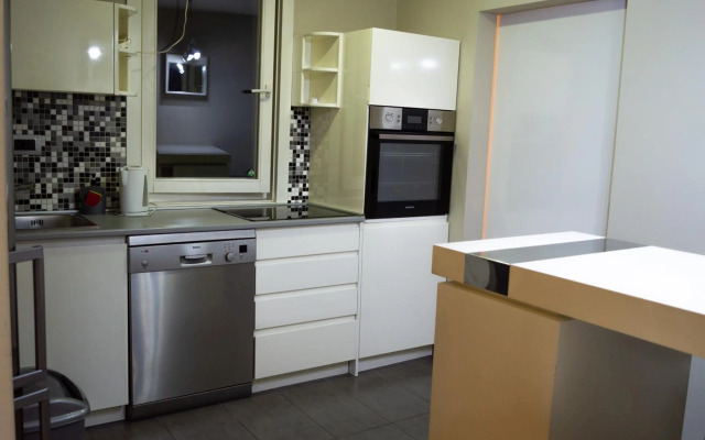 Terranova Apartment (city central)