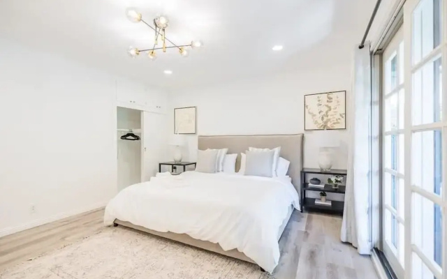 @ Marbella Lane - Serene Ranch Style Home W/pool