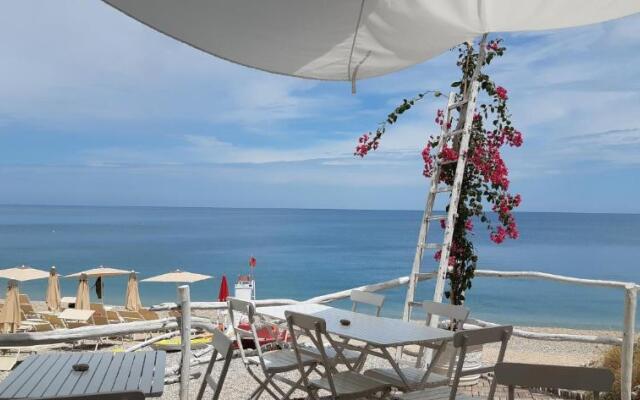 HMO Glamping & Suites in Vignanotica