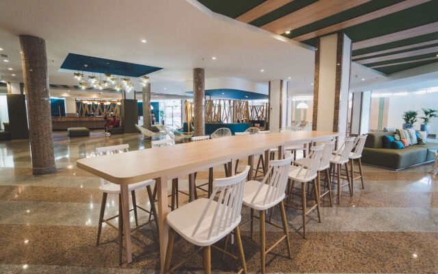 Gara Suites Golf & SPA
