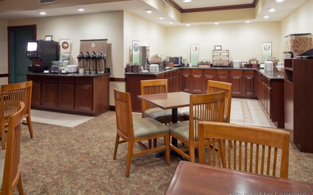 Country Inn & Suites by Radisson, Lima, OH