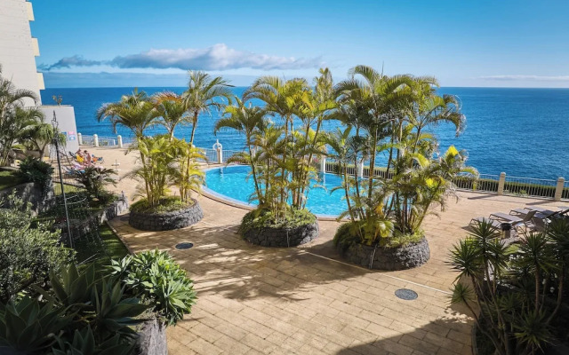 IVIS Home By HR Madeira
