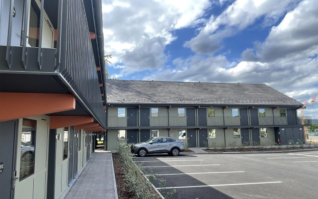 Campanile NATURE - Clermont Ferrand Nord Riom