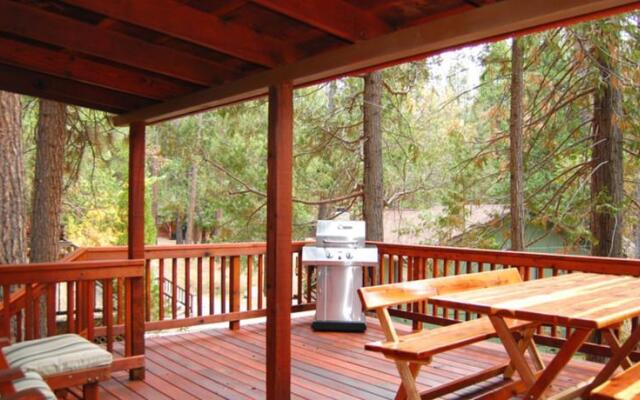 RedAwning Cabin #8 Nugents Nest