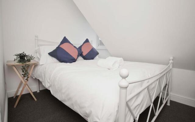 Flat 4 Bellevue