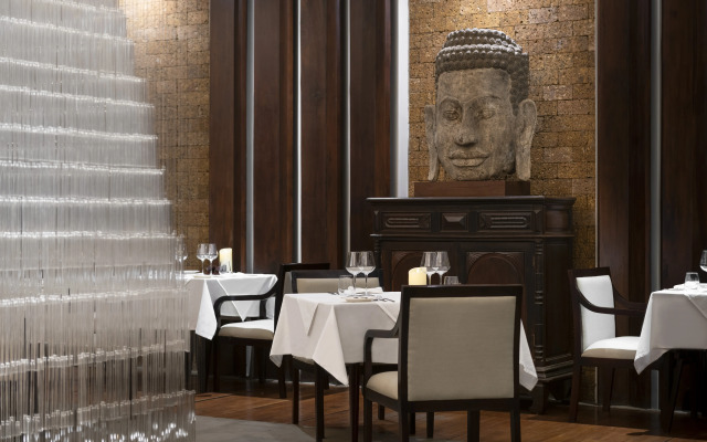 Jaya House River Park Hotel