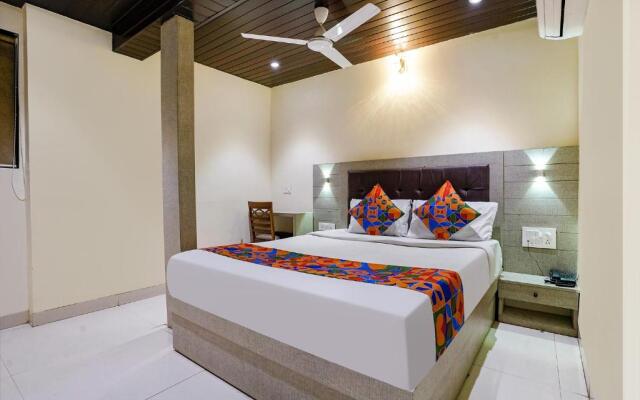 New Hotel Prince Palace
