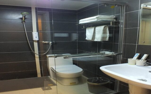 HanTing Hotel (Beijing Dongsi Intersection)