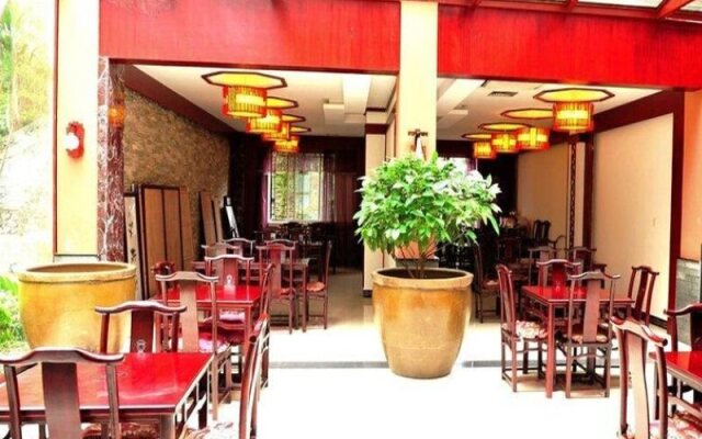 Yangshuo Dragon River Retreat