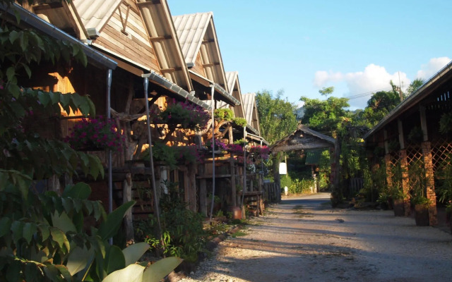 Monpai Resort