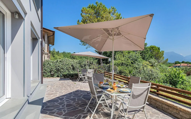 Castelletto Apts by Wonderful Italy