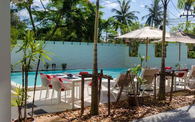 Oceanstone Phuket by Holy Cow 604