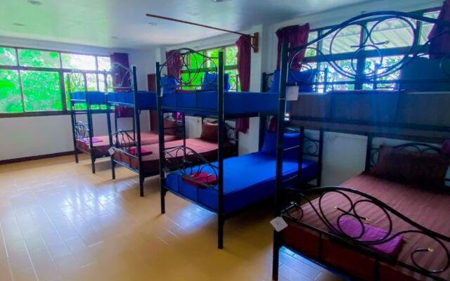 Bodega Hostel Koh Phangan