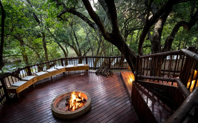 The Island River Lodge