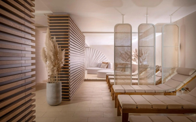 Valamar Lacroma Hotel